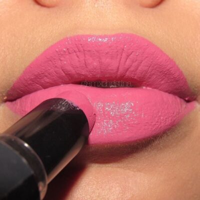 wet n wild Silk Finish Lipstick, Hydrating Rich Buildable Lip Color, Formulated with Vitam - Image 4