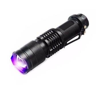 wollcocer Black Light UV Flashlight LED 7w 300lm SK68 Zoomable Ultraviolet Blue Light Torc