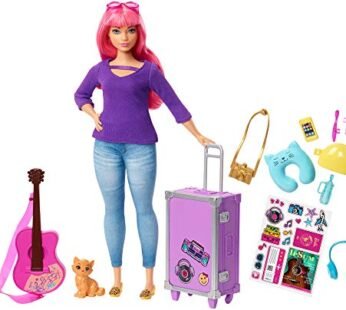 Barbie Dreamhouse Adventures Doll & Accessories, Travel Set with Daisy Doll, Kitten, Worki