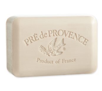 Pre de Provence Artisanal Soap Bar, Enriched with Organic Shea Butter, Natural French Skincare, Quad Milled for Rich Smooth Lather, Amande, 8.8 Ounce